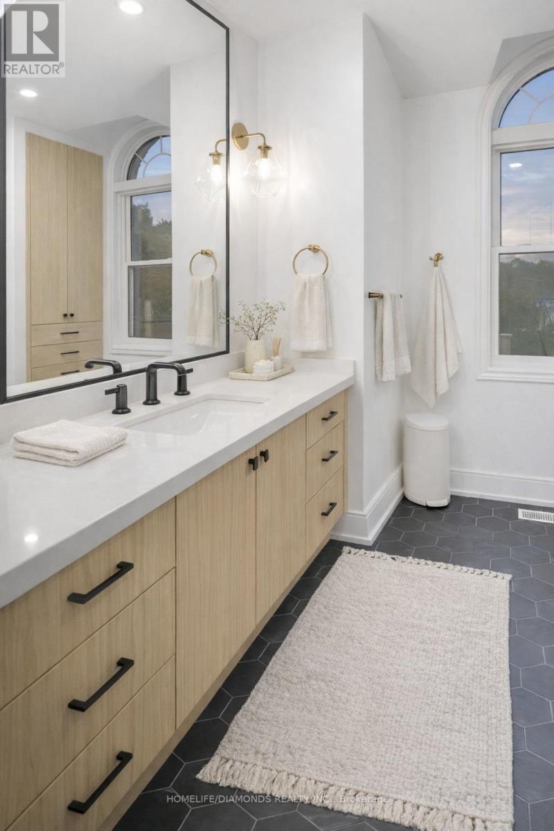 47 Ridge Point Drive, St. Catharines, Ontario  L2T 2S8 - Photo 23 - X13054260