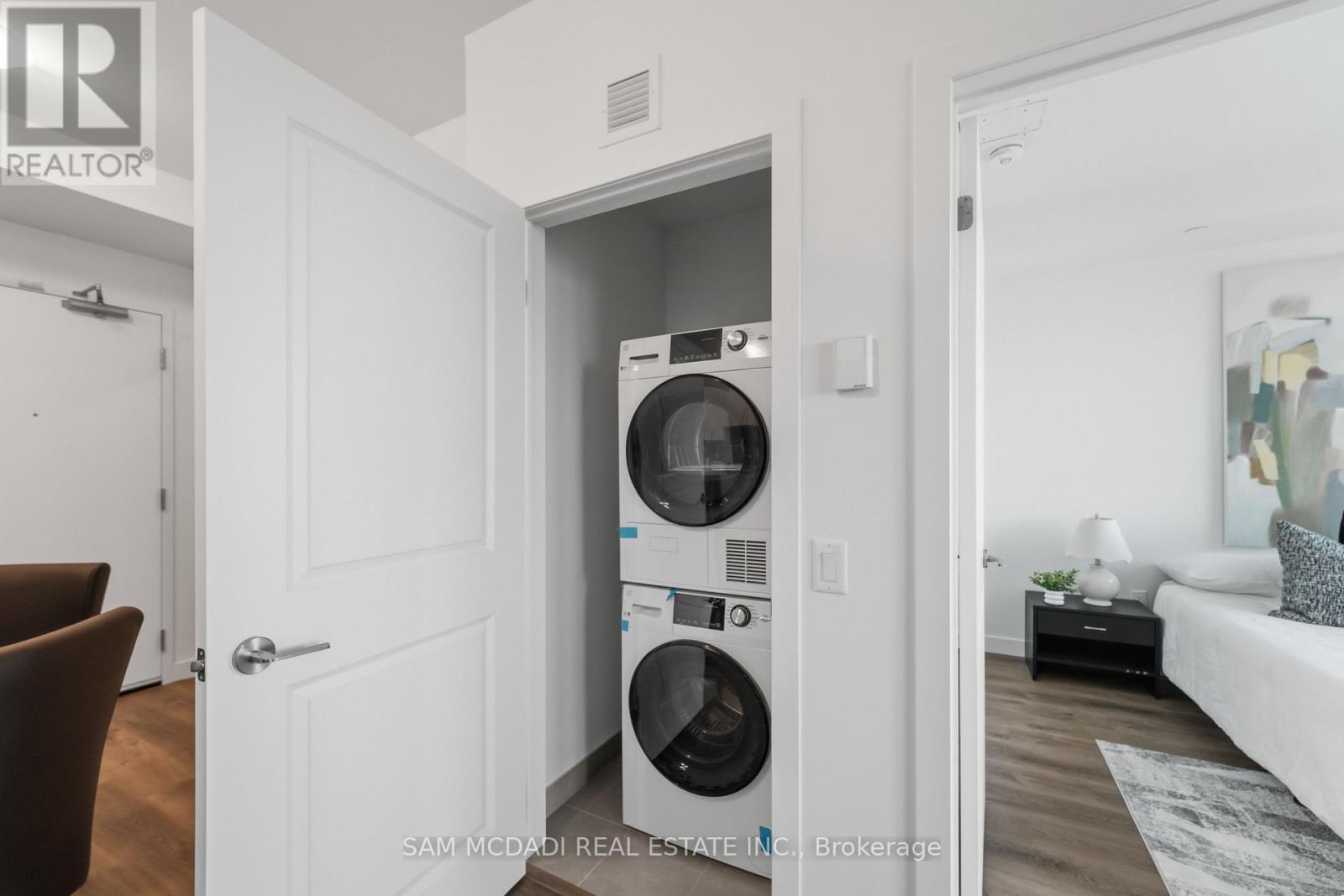 1012 - 461 Green Road, Hamilton, Ontario  L8E 5B4 - Photo 17 - X13054262