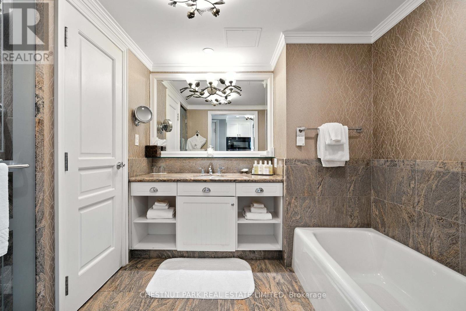 1228 - 1050 Paignton House Road, Muskoka Lakes, Ontario  P0B 1G0 - Photo 16 - X13054288