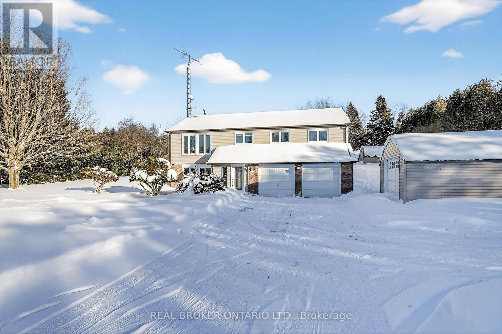16 Old Carriage Road, East Garafraxa, Ontario  L9W 5A3 - Photo 5 - X13054316