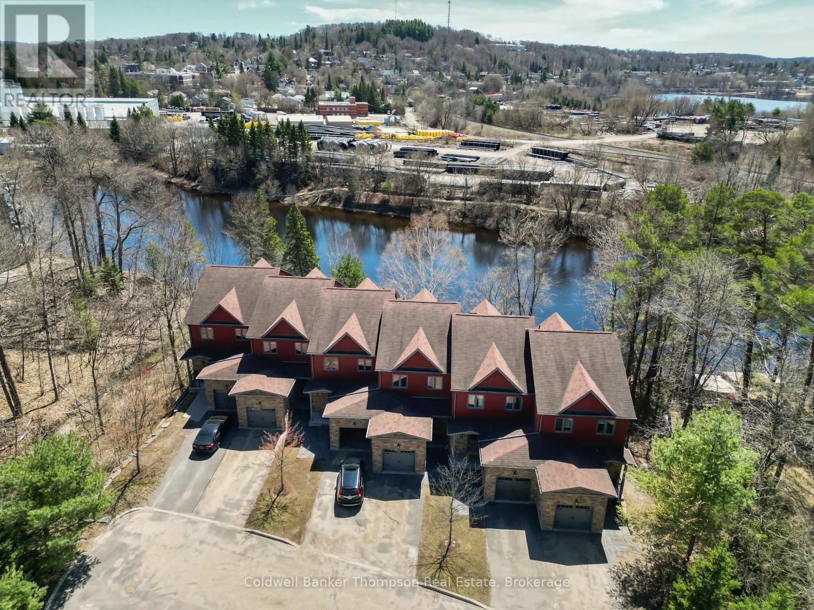 2 - 23 WINONA DRIVE, Huntsville, Ontario