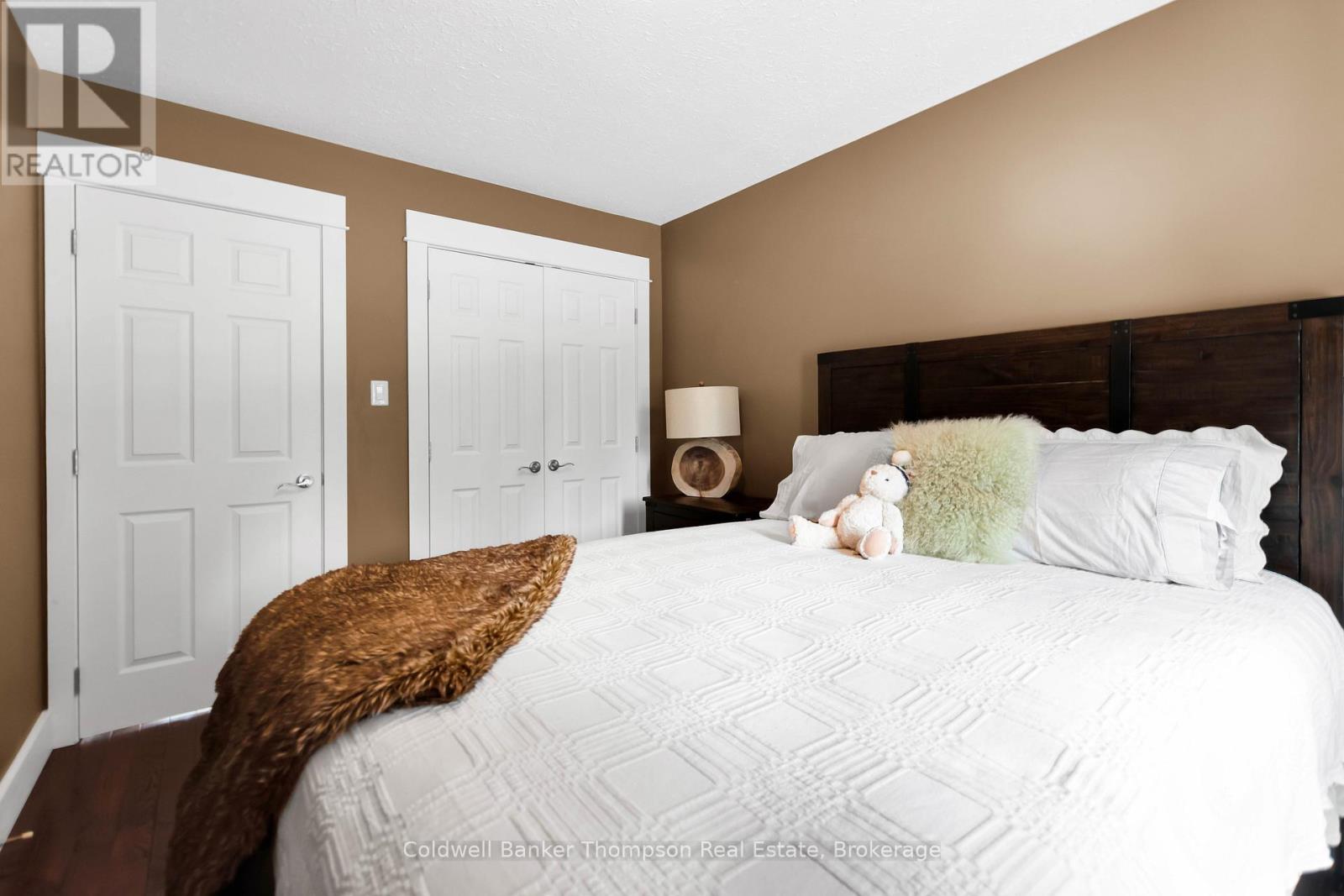 2 - 23 Winona Drive, Huntsville, Ontario  P1H 1L9 - Photo 28 - X12942920