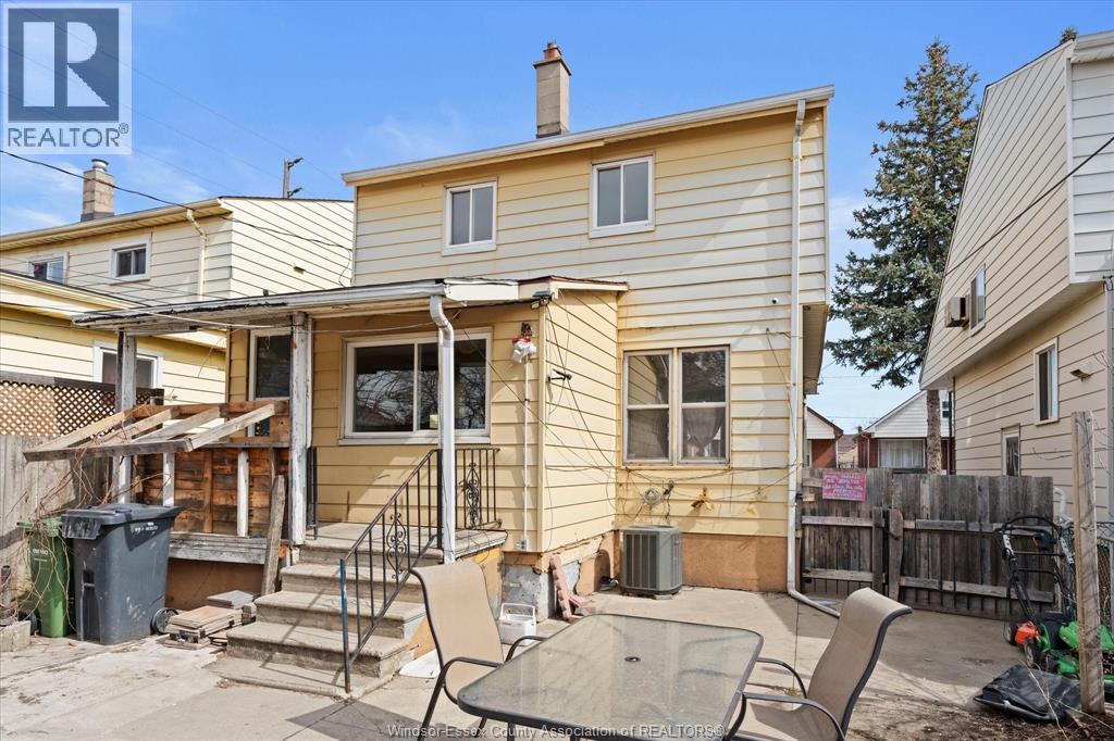 1031 Louis Ave, Windsor, Ontario  N9A 1Y1 - Photo 24 - 26009437