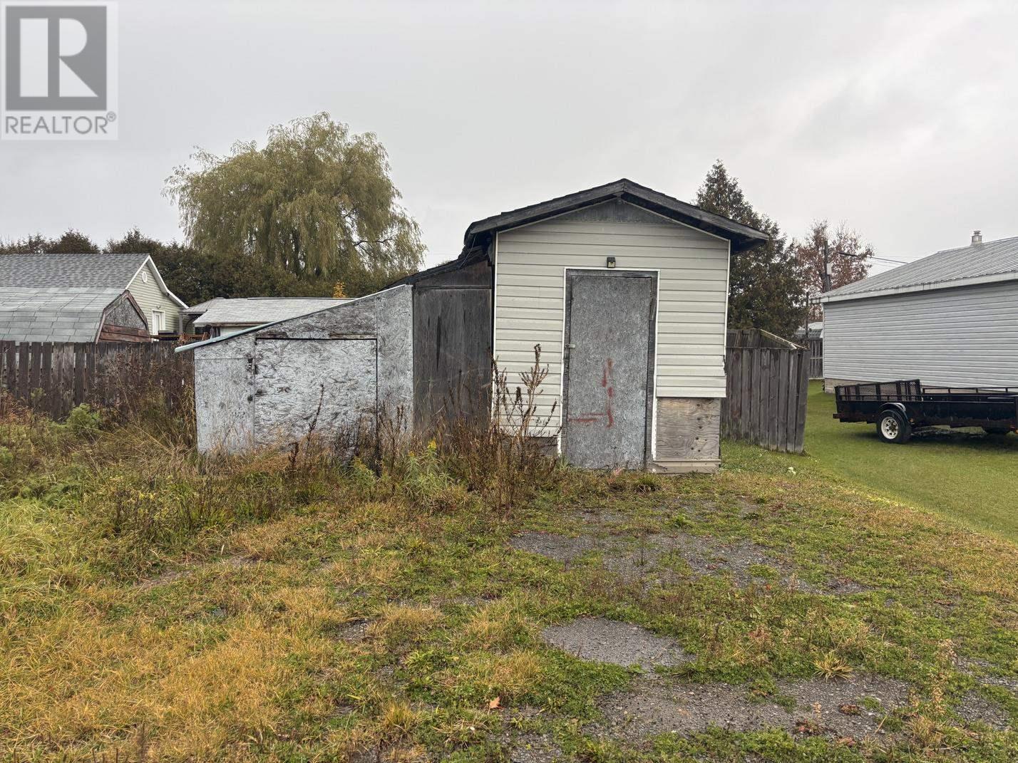 528 Brunswick Ave, Sault Ste. Marie, Ontario  P6C 4E8 - Photo 3 - SM253201