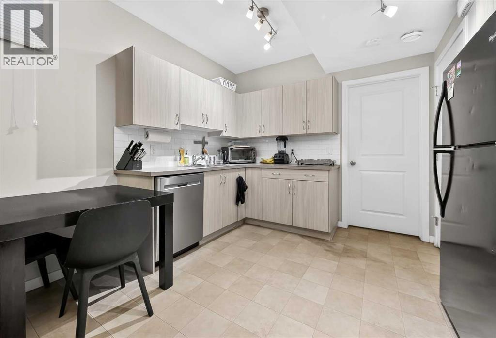 1607 2 Street Nw, Calgary, Alberta  T2M 2W2 - Photo 26 - A2305939