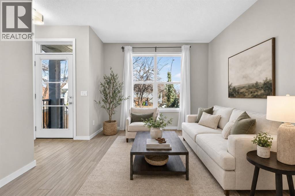 1607 2 Street Nw, Calgary, Alberta  T2M 2W2 - Photo 3 - A2305939