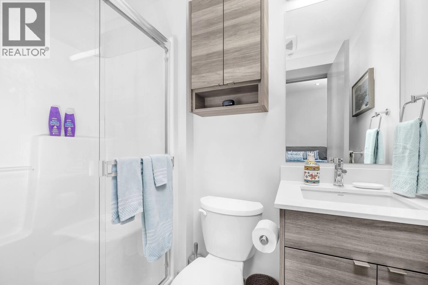 2555 Lakeshore Road Unit# 406, Vernon, British Columbia  V1H 1M9 - Photo 8 - 10385204