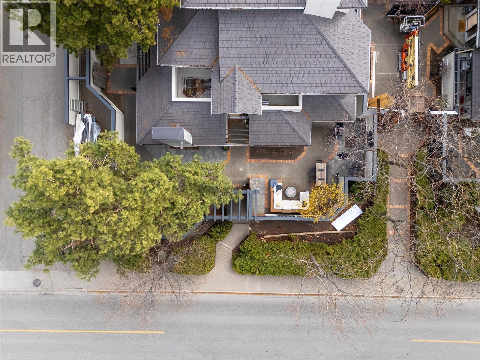 2831 Abbott Street, Kelowna, British Columbia  V1Y 1G5 - Photo 41 - 10384993