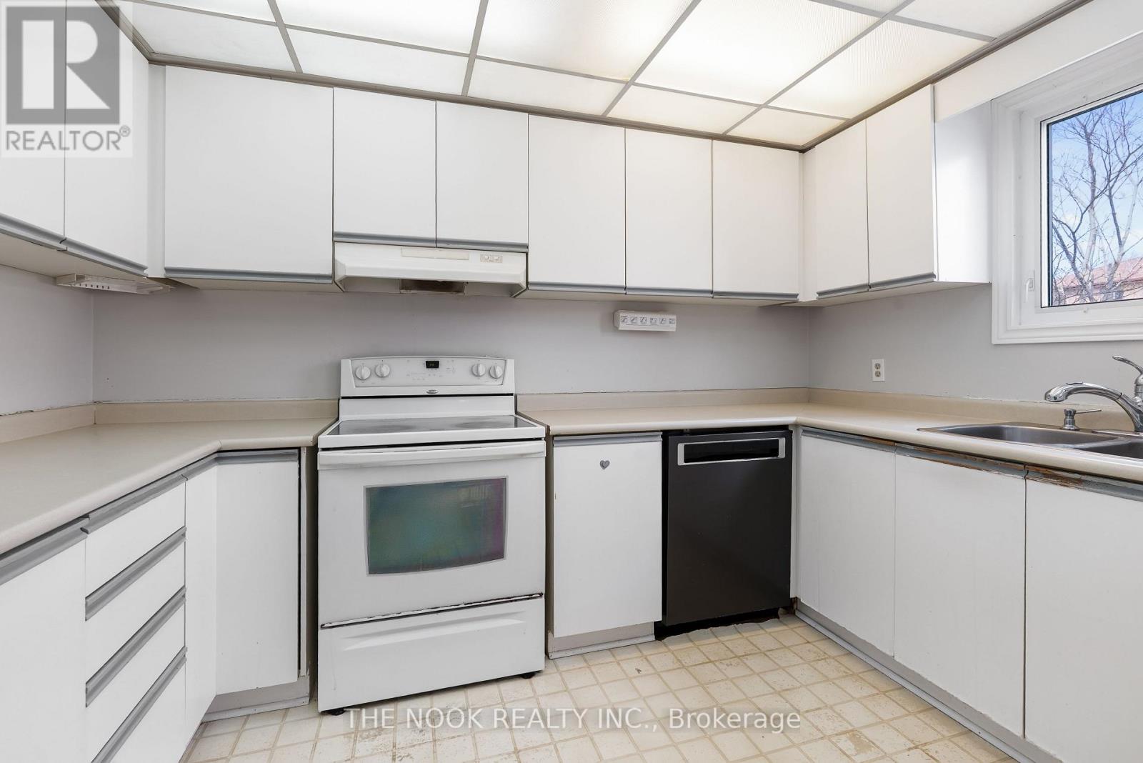 98 Devondale Street, Clarington, Ontario  L1E 2A1 - Photo 14 - E13054498