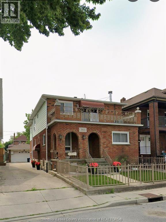 745 CATARAQUI, Windsor, Ontario