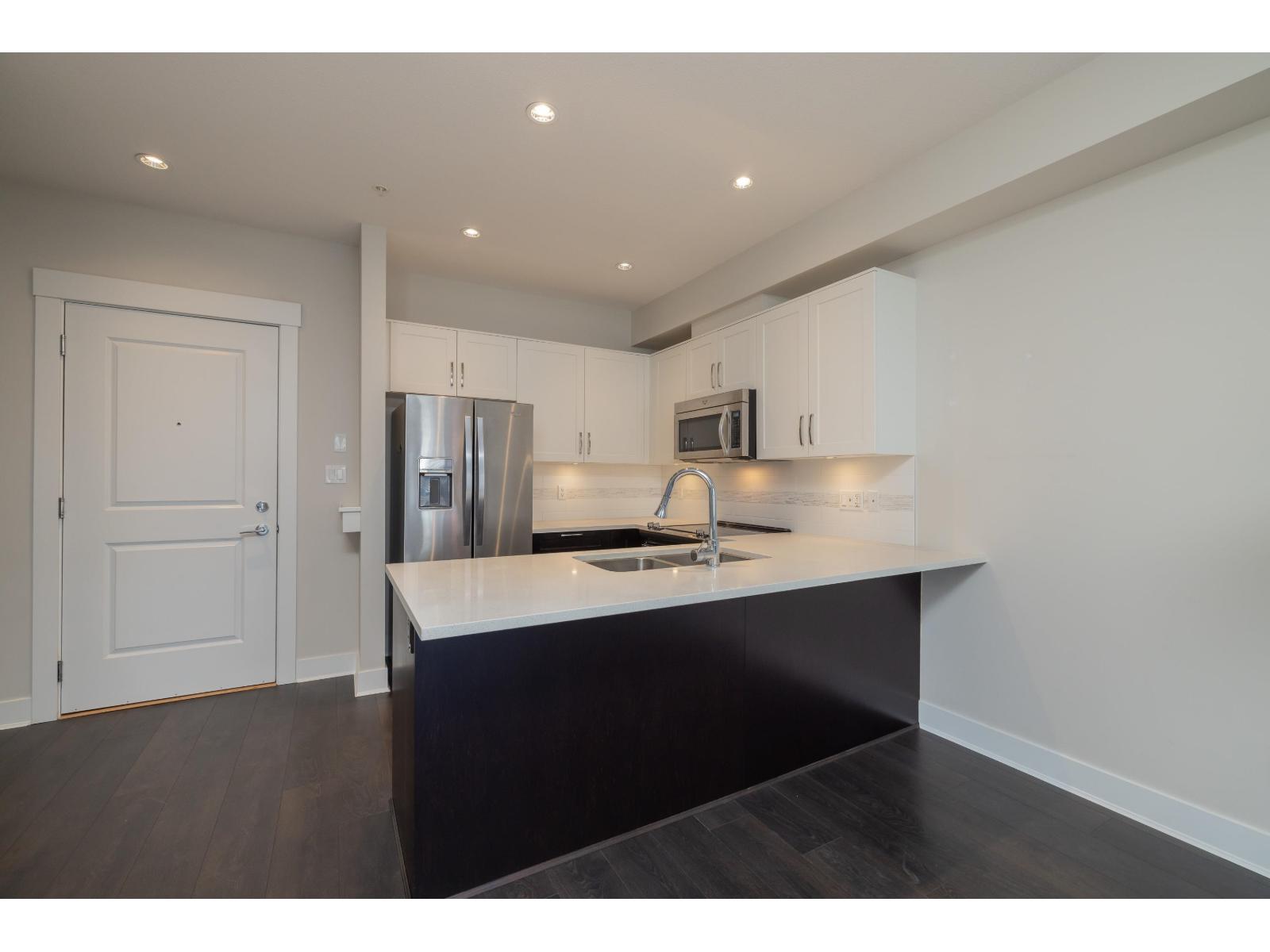 316 20728 Willoughby Town Centre Drive, Langley, British Columbia  V2Y 0P3 - Photo 9 - R3105821