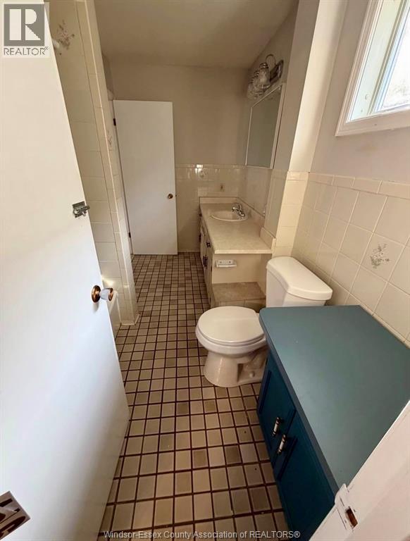 745 Cataraqui, Windsor, Ontario  N9A 3P3 - Photo 9 - 26009444
