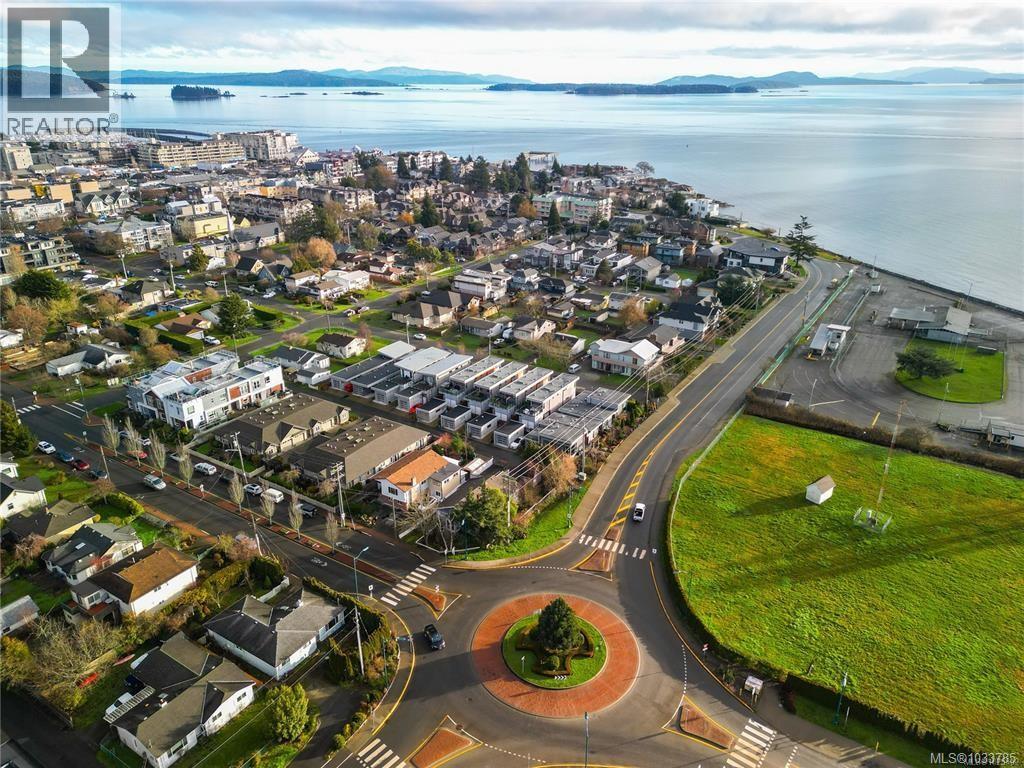 9601 Fifth St, Sidney, British Columbia  V8L 2W7 - Photo 7 - 1033785