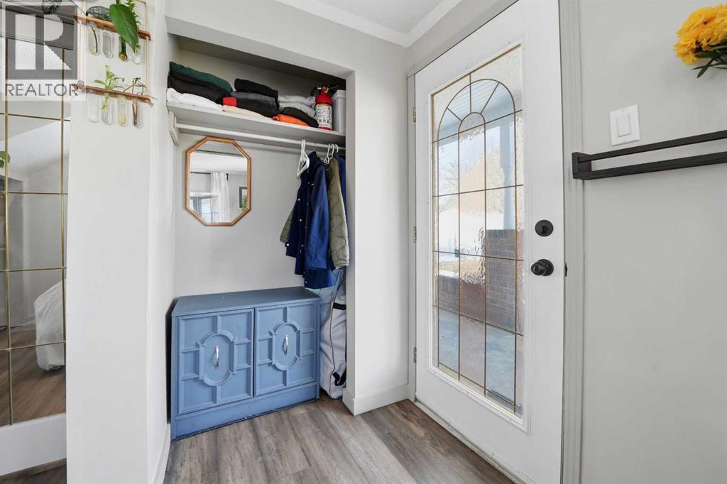 5019 58 Street, Lacombe, Alberta  T4L 1K7 - Photo 6 - A2301409