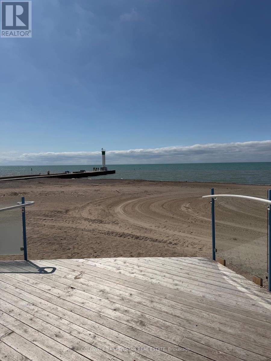 79 Deerfield Road, South Huron, Ontario  N0M 1T0 - Photo 5 - X13054330