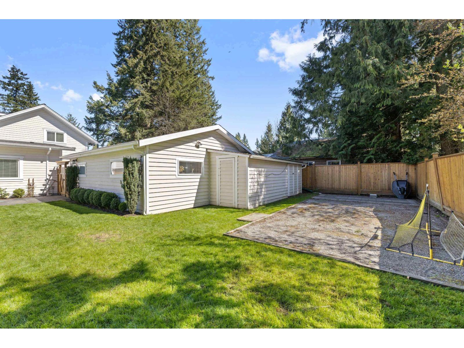 19864 37a Avenue, Langley, British Columbia  V3A 2S7 - Photo 35 - R3111466