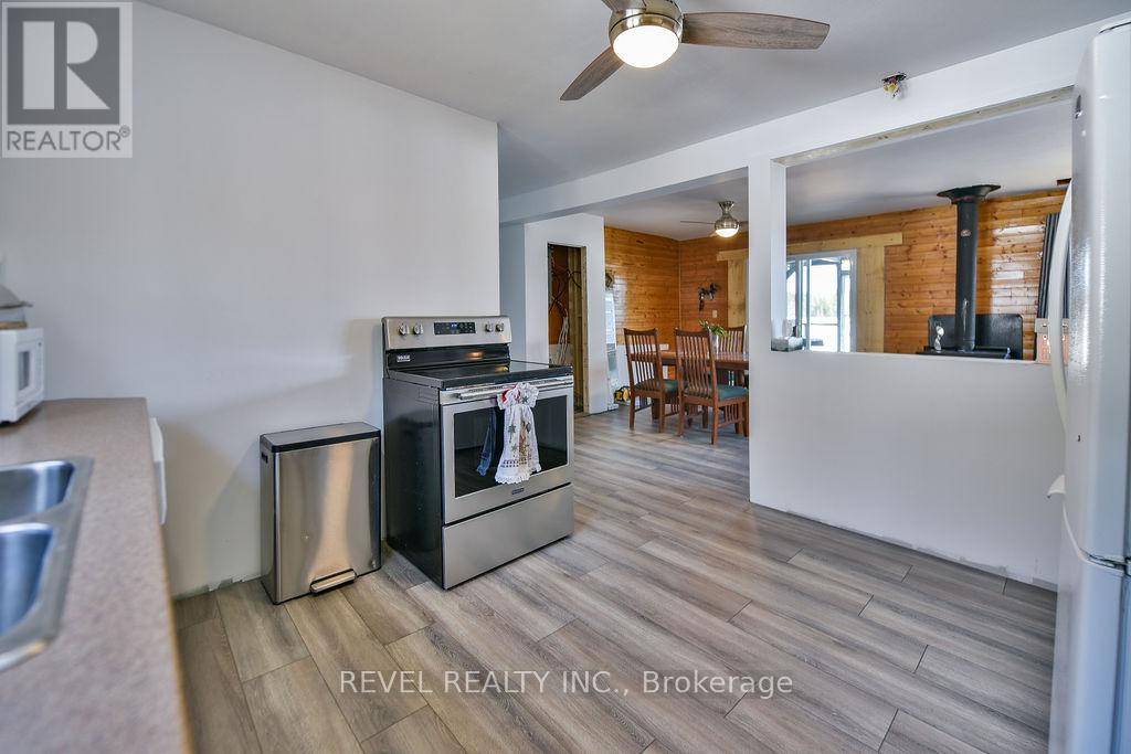 13 Sewell Lake Road, Timmins, Ontario  P4N 7K2 - Photo 6 - X13054396