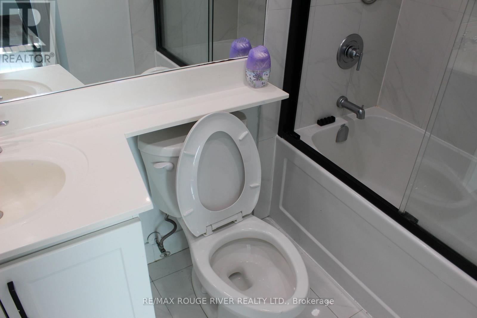 1922 - 68 Corporate Drive, Toronto, Ontario  M1H 3G4 - Photo 15 - E13054102