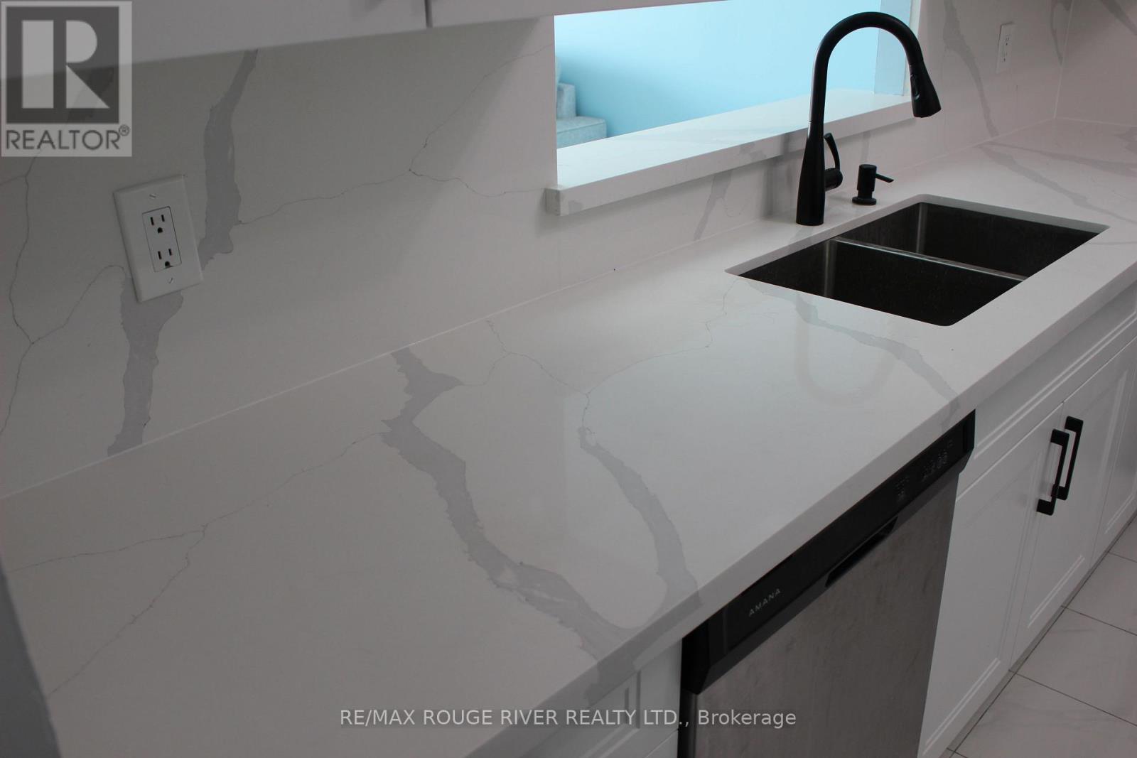 1922 - 68 Corporate Drive, Toronto, Ontario  M1H 3G4 - Photo 5 - E13054102