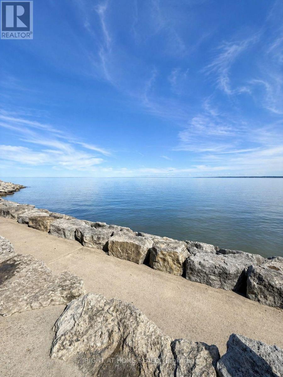 1209 - 2075 Lakeshore Road, Burlington, Ontario  L7R 1E2 - Photo 31 - W13053428