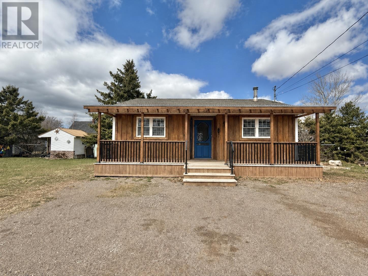 233 Main Street, Borden-Carleton, Prince Edward Island  C0B 1X0 - Photo 1 - 202608863