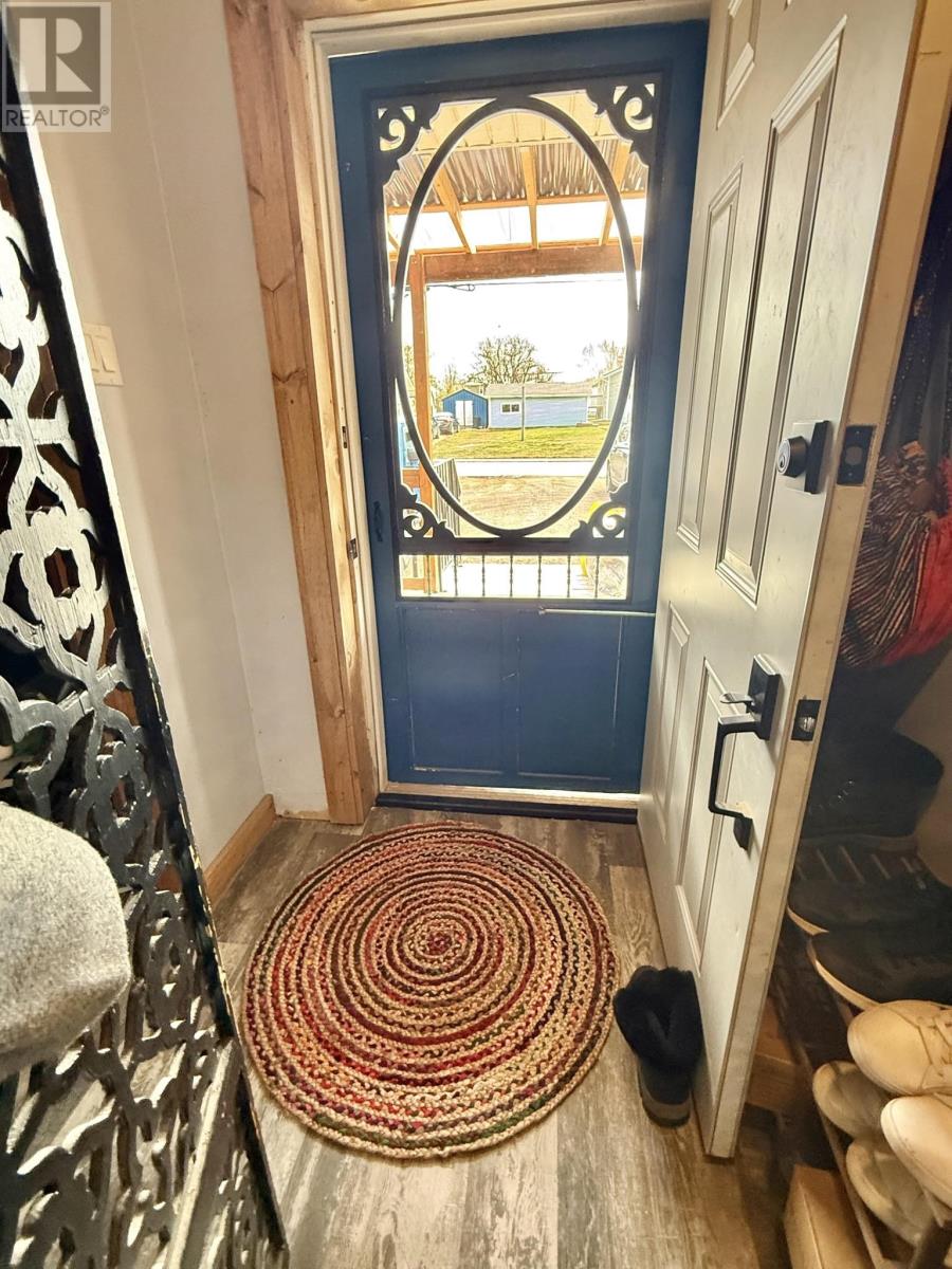 233 Main Street, Borden-Carleton, Prince Edward Island  C0B 1X0 - Photo 3 - 202608863