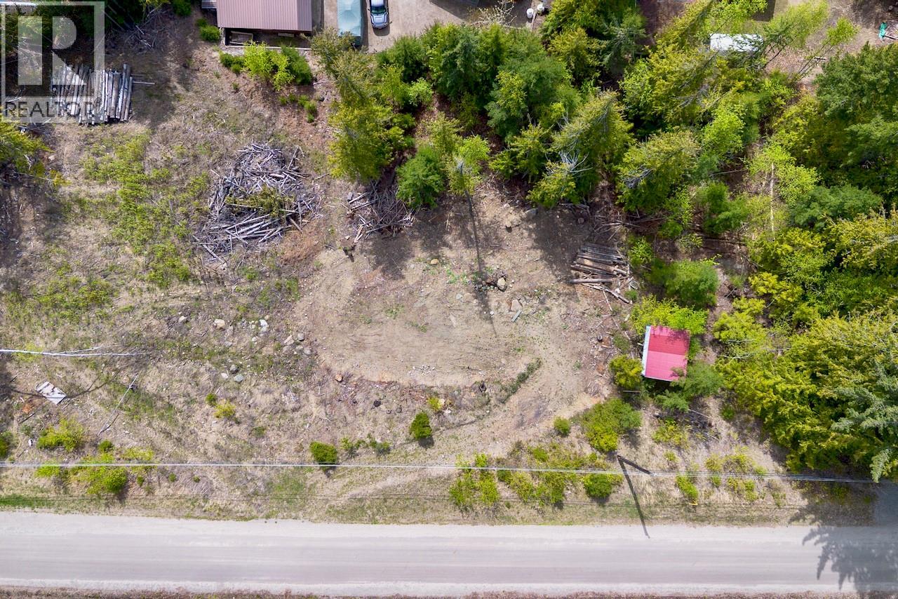 Castle Heights Lot# 68, Anglemont, British Columbia  V0E 1M8 - Photo 3 - 10384258