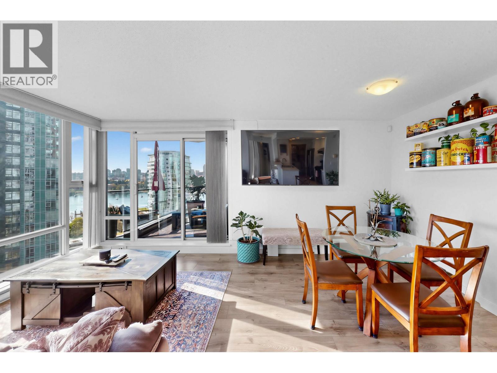 1501 455 Beach Crescent, Vancouver, British Columbia  V6Z 3E5 - Photo 10 - R3116781