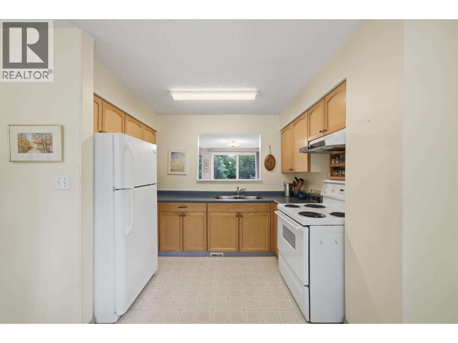 4748 Laurelwood Place, Burnaby, British Columbia  V5G 4B2 - Photo 13 - R3116785