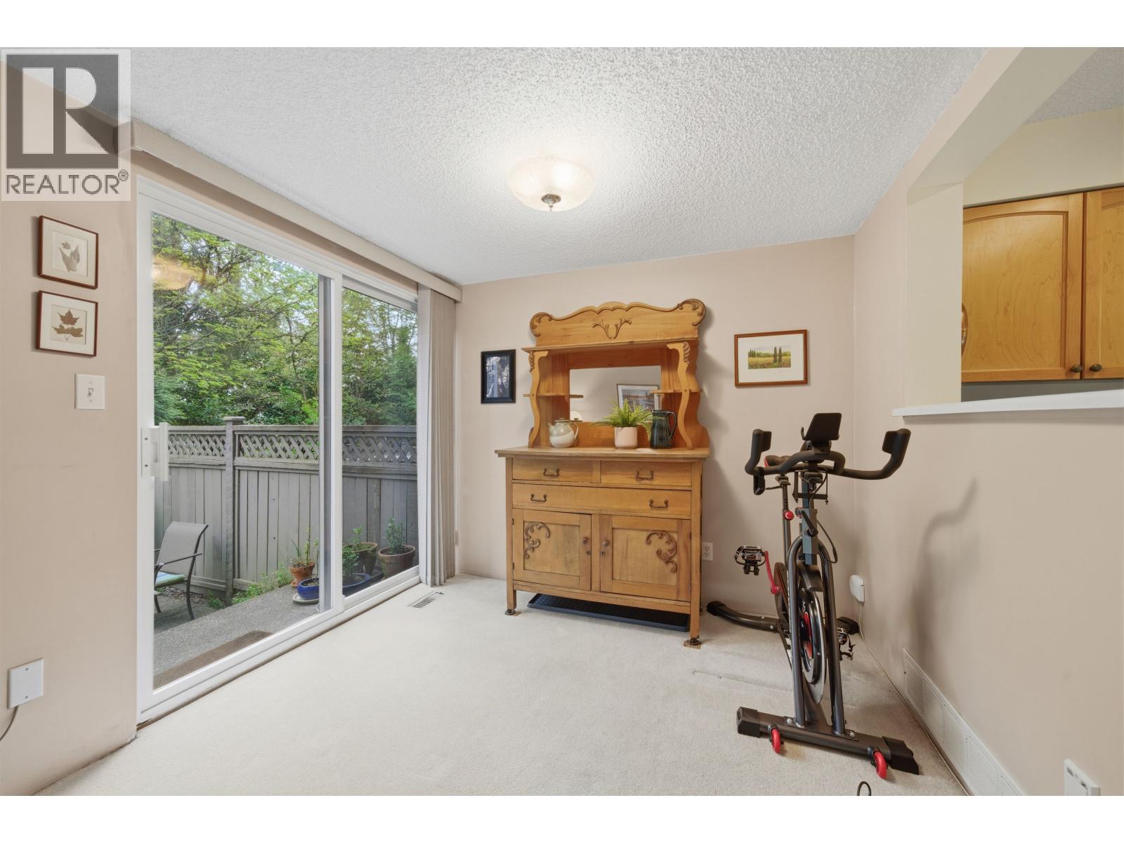 4748 Laurelwood Place, Burnaby, British Columbia  V5G 4B2 - Photo 20 - R3116785