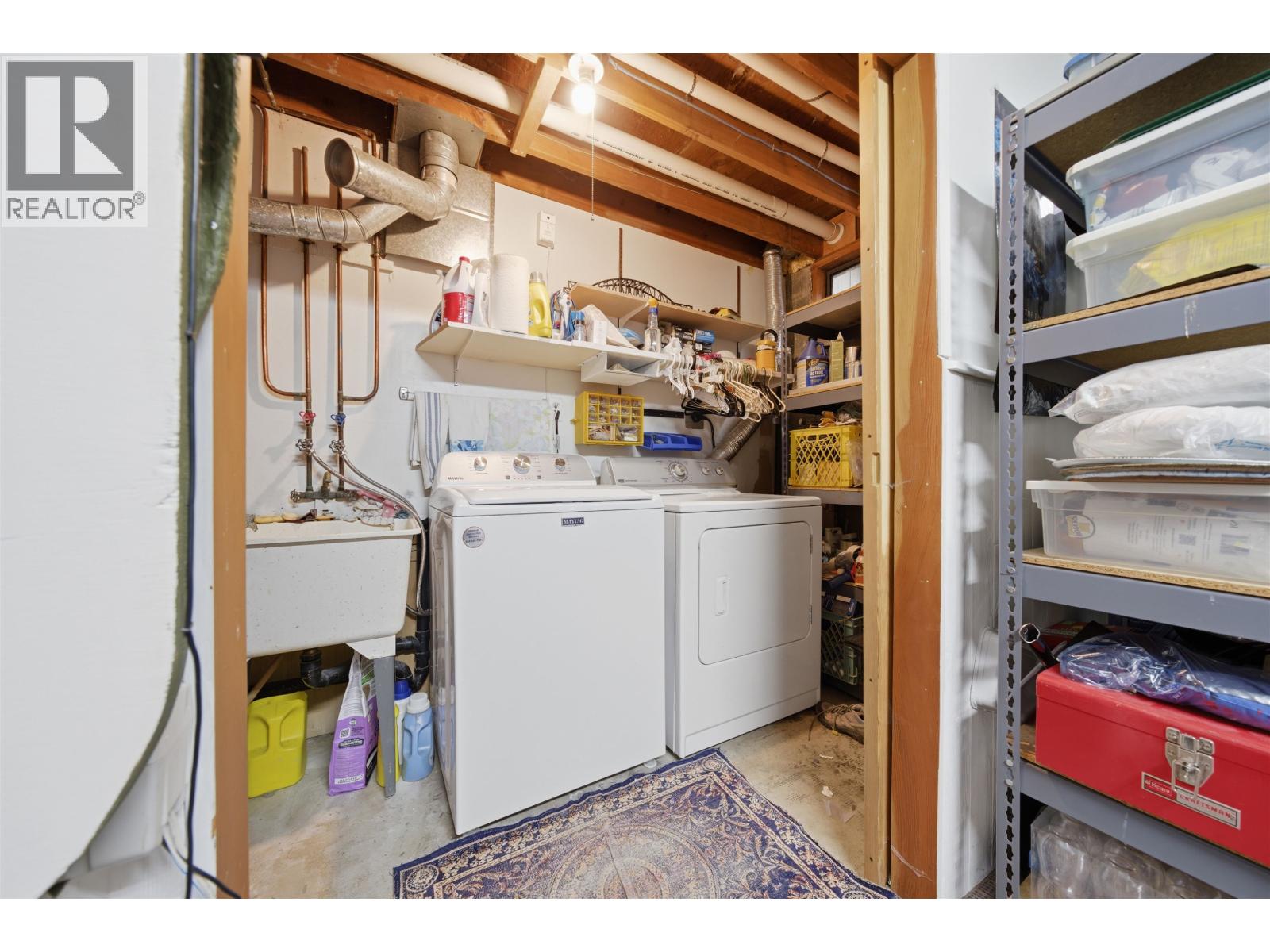 4748 Laurelwood Place, Burnaby, British Columbia  V5G 4B2 - Photo 36 - R3116785