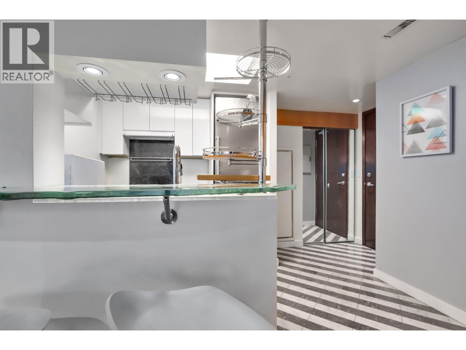 1404 1050 Burrard Street, Vancouver, British Columbia  V6Z 2S3 - Photo 20 - R3116802