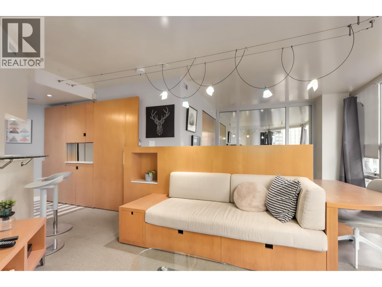 1404 1050 Burrard Street, Vancouver, British Columbia  V6Z 2S3 - Photo 7 - R3116802