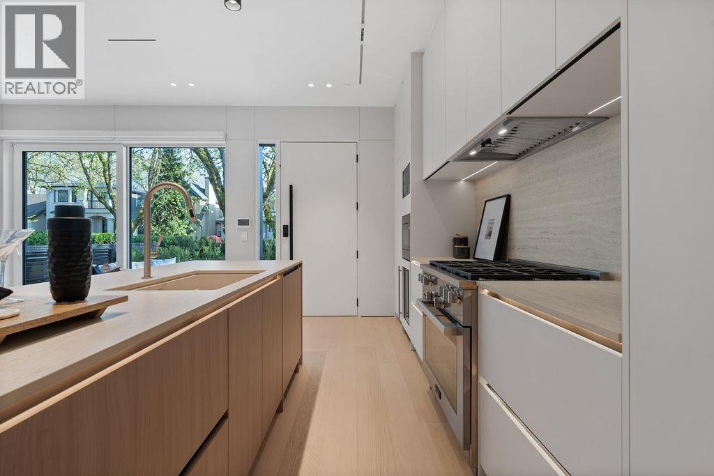 1 2935 W 15th Avenue, Vancouver, British Columbia  V6K 3A2 - Photo 15 - R3116818