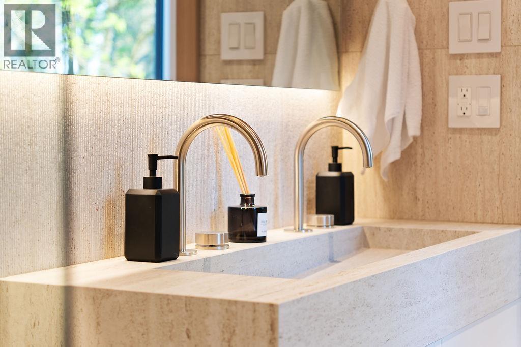 1 2935 W 15th Avenue, Vancouver, British Columbia  V6K 3A2 - Photo 28 - R3116818