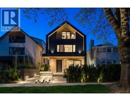 1 2935 W 15TH AVENUE, Vancouver, British Columbia