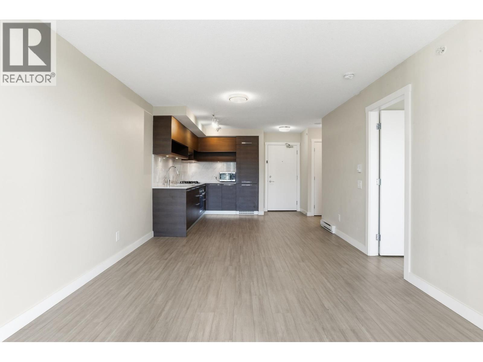 2103 570 Emerson Street, Coquitlam, British Columbia  V3J 0G3 - Photo 3 - R3116822