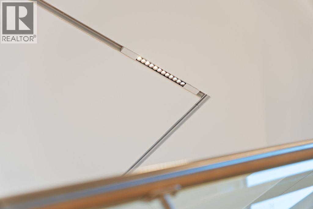 2 2935 W 15th Avenue, Vancouver, British Columbia  V6K 3A2 - Photo 17 - R3116839