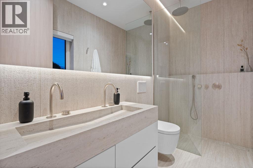 2 2935 W 15th Avenue, Vancouver, British Columbia  V6K 3A2 - Photo 25 - R3116839