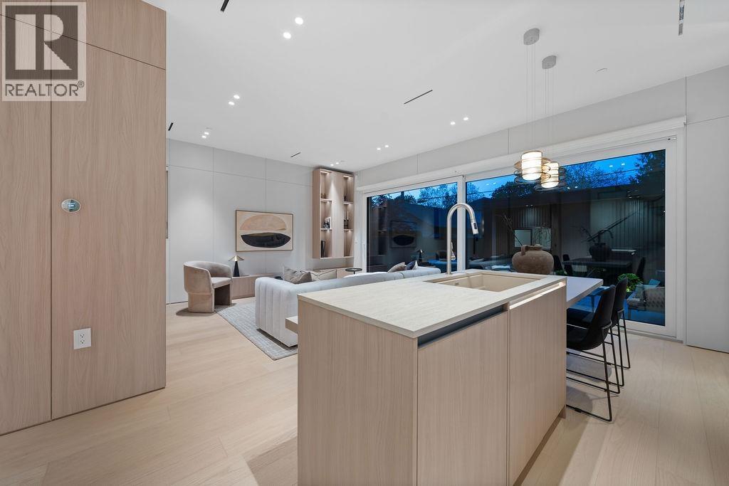 2 2935 W 15th Avenue, Vancouver, British Columbia  V6K 3A2 - Photo 4 - R3116839