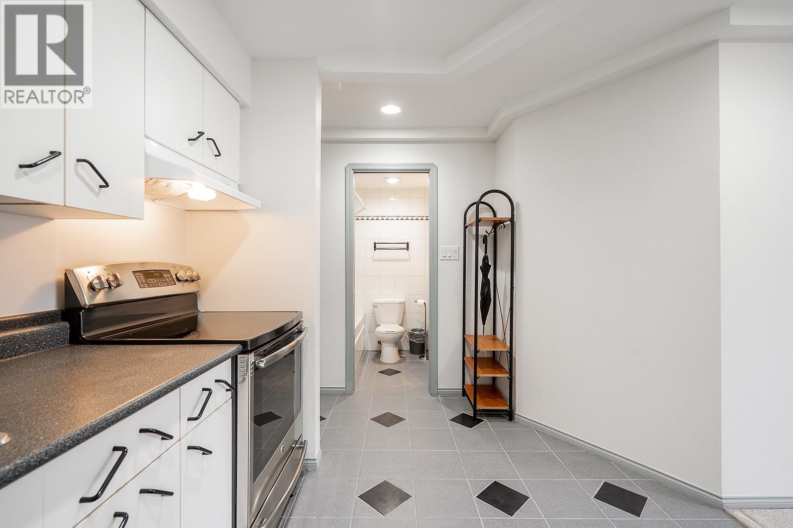 207 110 Seventh Street, New Westminster, British Columbia  V3M 5W5 - Photo 12 - R3116852