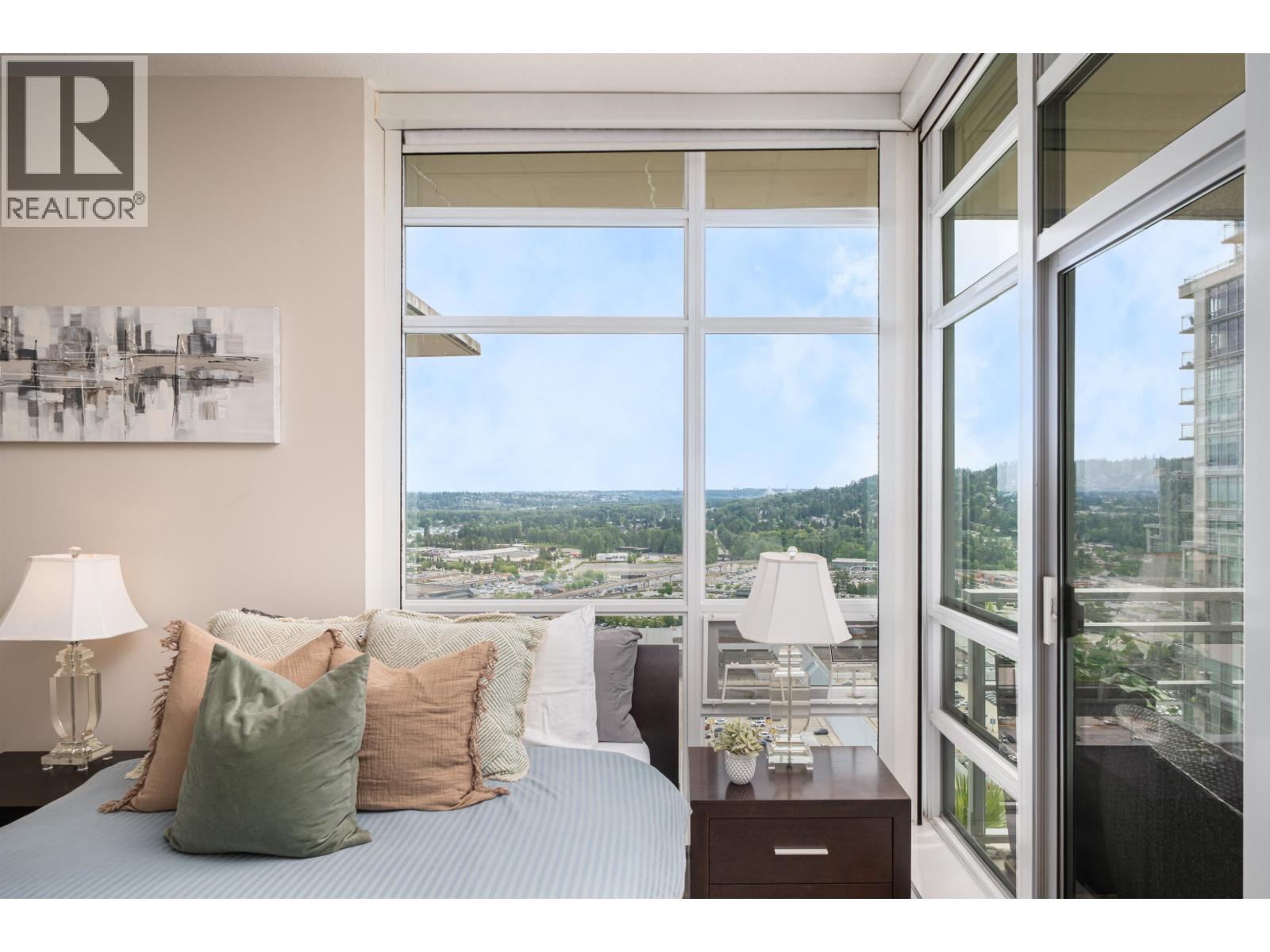 3401 2968 Glen Drive, Coquitlam, British Columbia  V3B 0C4 - Photo 12 - R3116859