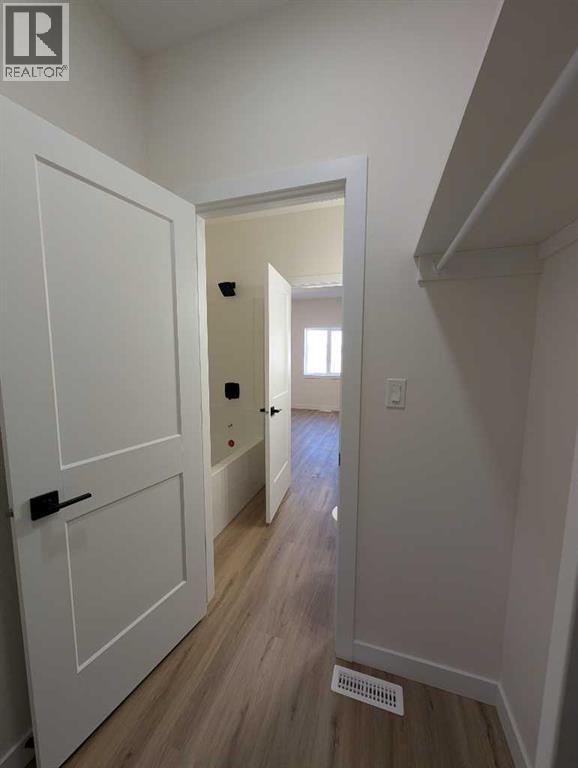 98 Sunwood Crescent SW, Medicine Hat, Alberta  T1B 4Y6 - Photo 14 - A2288269