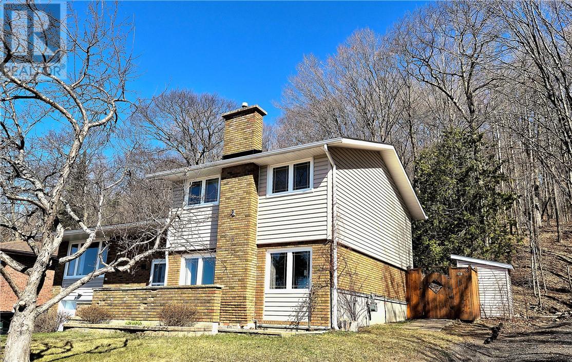 51 Kathryn Crescent, North Bay, Ontario  P1B 8P5 - Photo 2 - 2126449