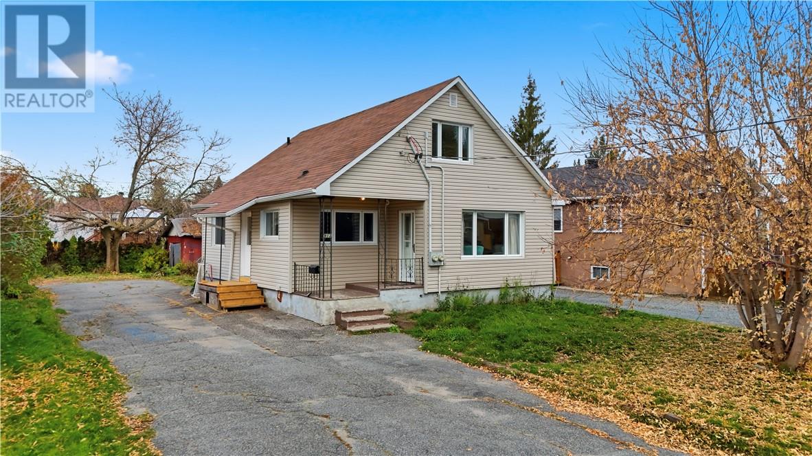 913 Miller Street, Greater Sudbury, Ontario  P3A 2W9 - Photo 1 - 2127291