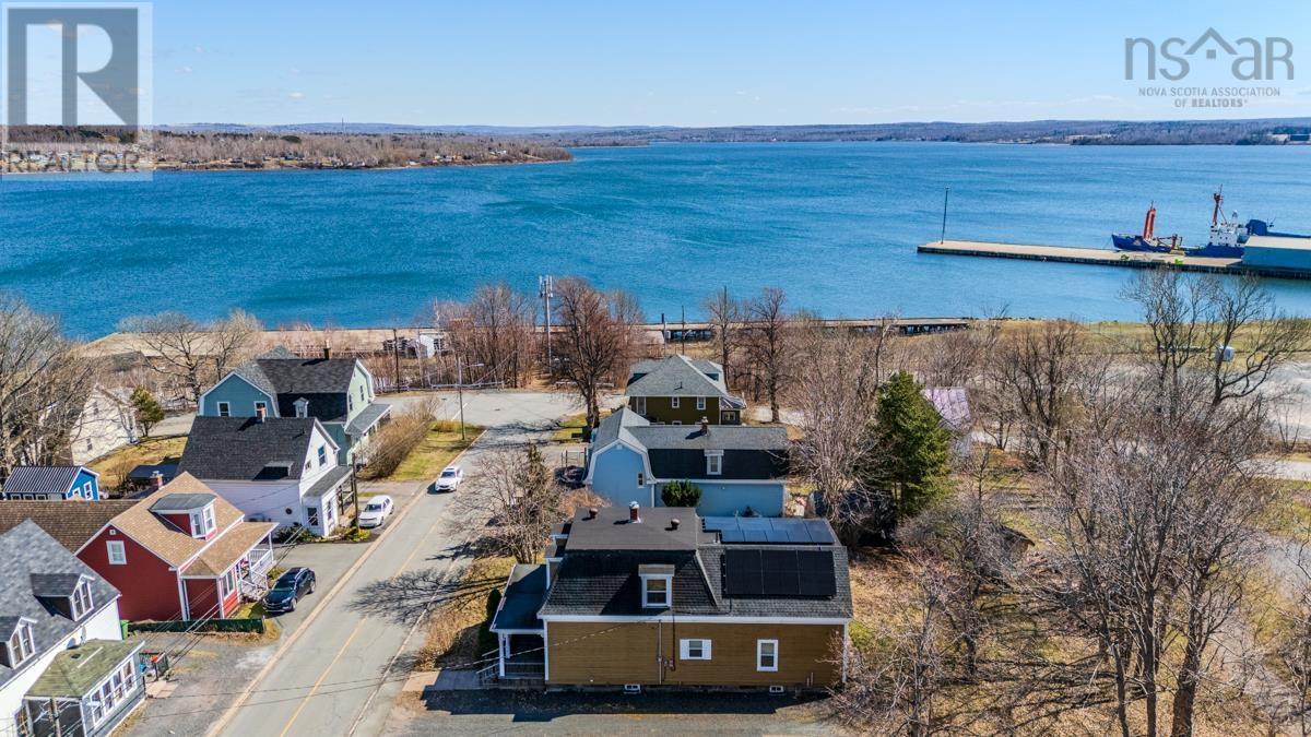 89 Welsford Street, Pictou, Nova Scotia  B0K 1H0 - Photo 4 - 202608713