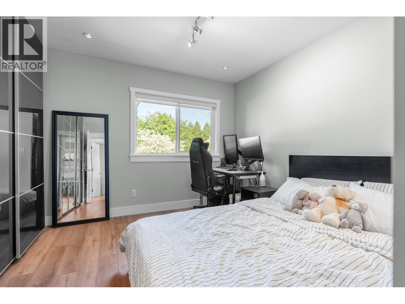 2576 E 27th Avenue, Vancouver, British Columbia  V5R 1N1 - Photo 10 - R3116832