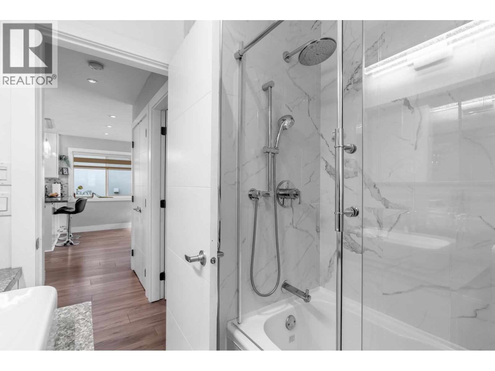 2576 E 27th Avenue, Vancouver, British Columbia  V5R 1N1 - Photo 13 - R3116832