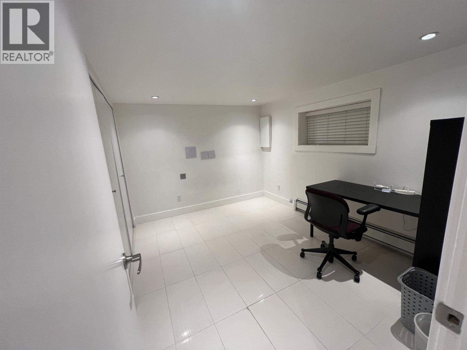 2576 E 27th Avenue, Vancouver, British Columbia  V5R 1N1 - Photo 22 - R3116832