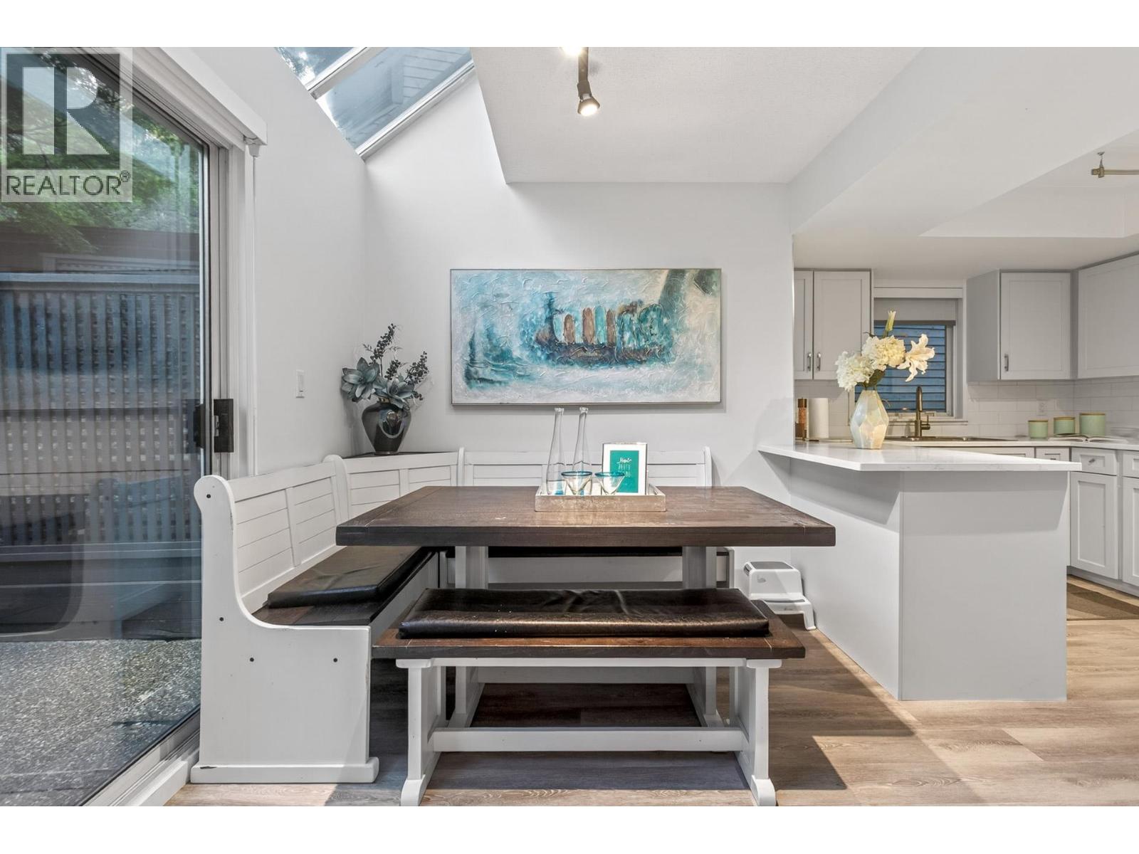 8218 Forest Grove Drive, Burnaby, British Columbia  V5A 4G9 - Photo 17 - R3116771